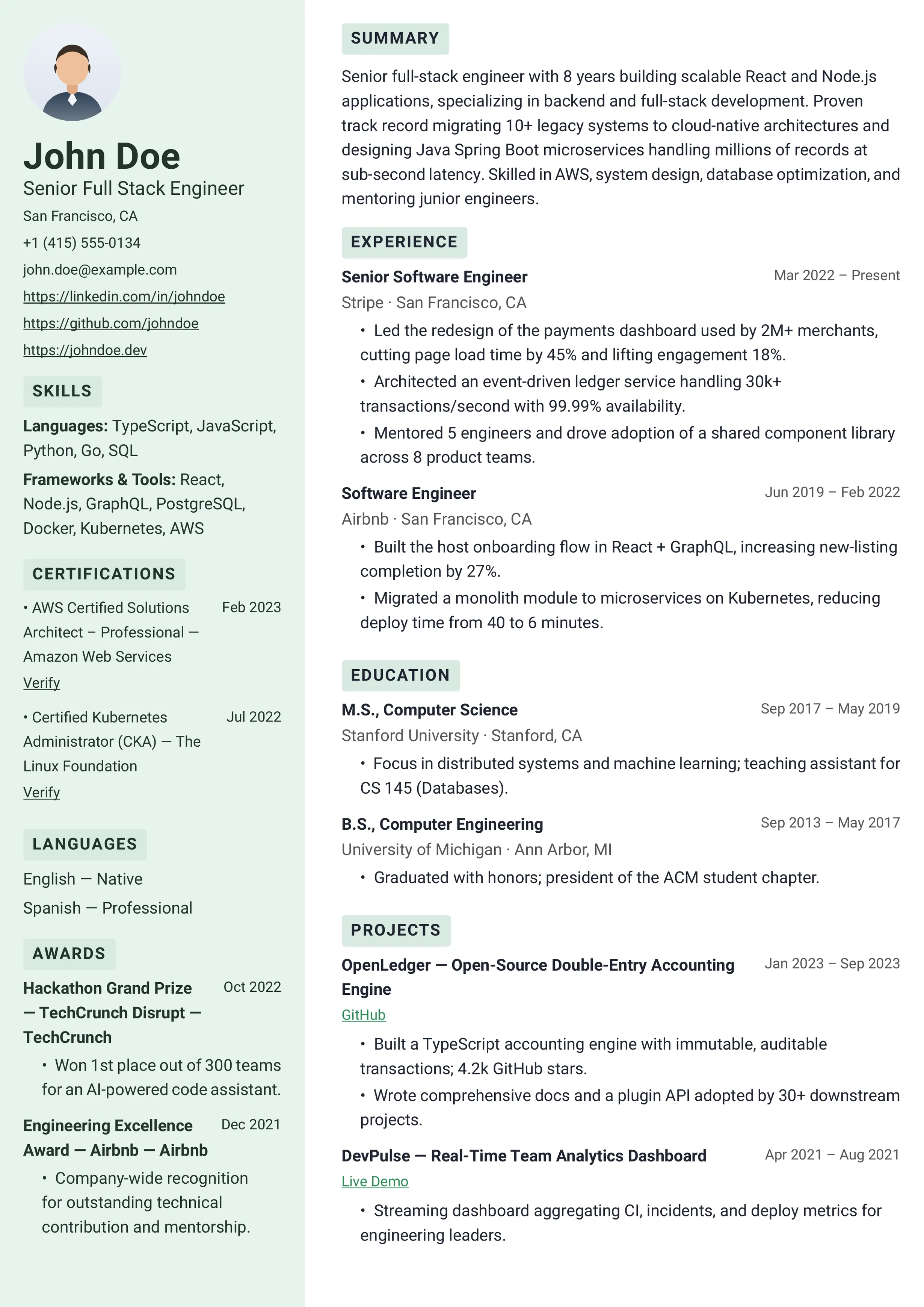 Green Founder resume template preview